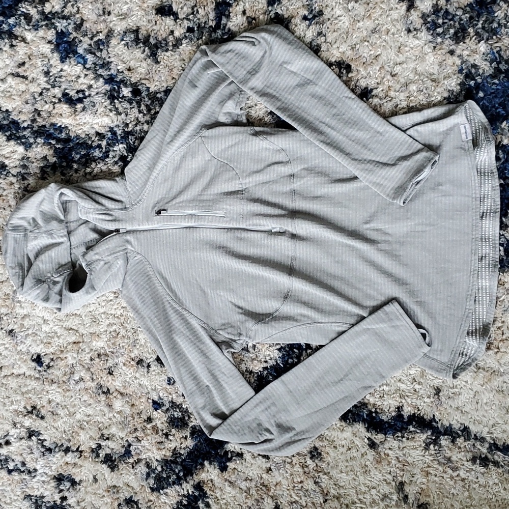 Patagonia Gray Capilene 4 Expedition weight Polartec Sweater Hoodie Size Medium